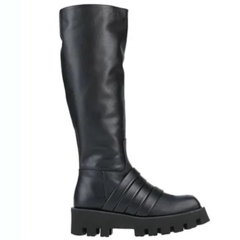 Paloma Barcelo
Luxury Black Leather Tall Boots Size 40/ 9.5 US